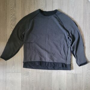 Lululemon "Engineered Warmth" Sweatshirt